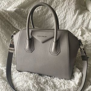 Givenchy | Small Antigona Satchel | Grey |